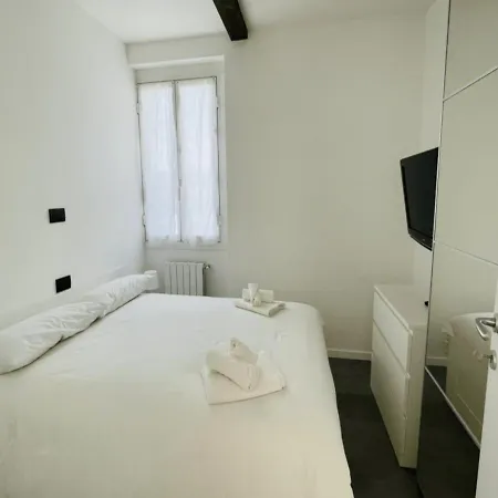 Comodissimo Gaslini E Mare Genua