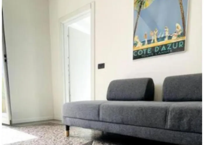 Comodissimo Gaslini E Mare *