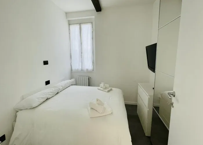 Comodissimo Gaslini E Mare Gênes